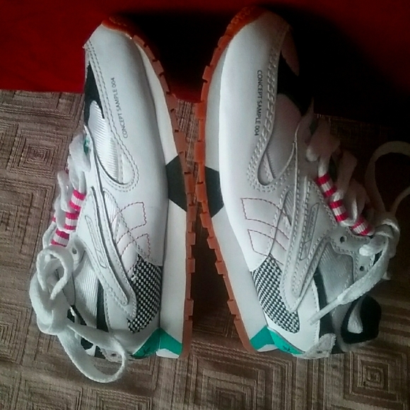 Kids Reebok Classic Leather ATI 90s Running Shoes Size US 12 KIDS - Picture 7 of 9